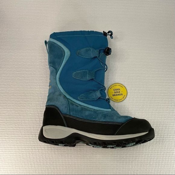 L.L. Bean snow boots for kids size 5, It fits women 6.5, blue suede. - Picture 5 of 13